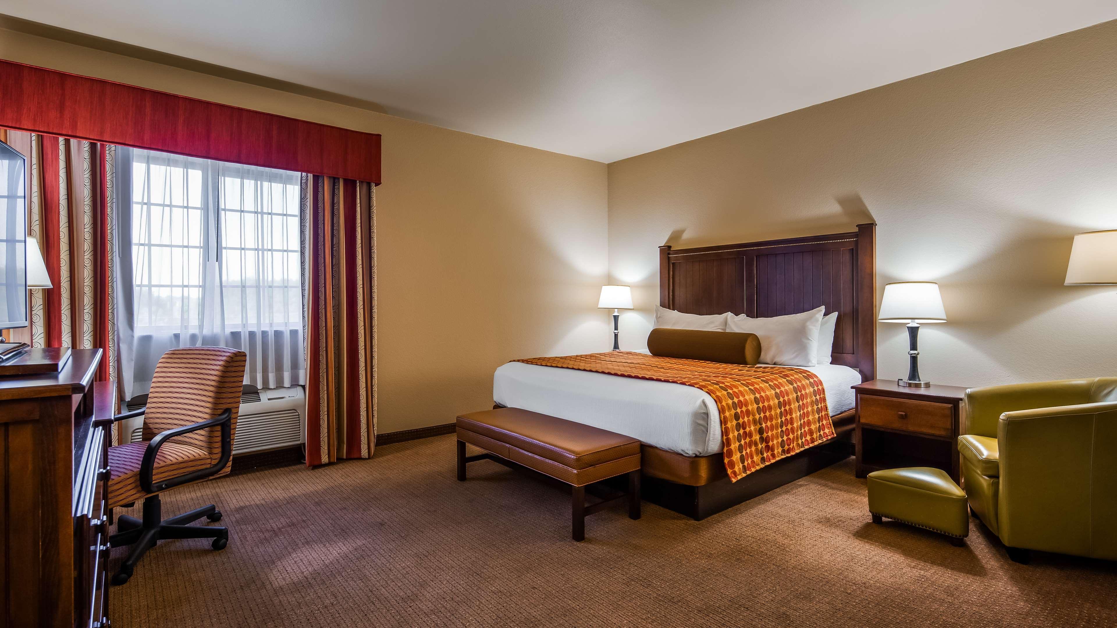 Best Western Plus Cimarron Hotel & Suites Stillwater Esterno foto