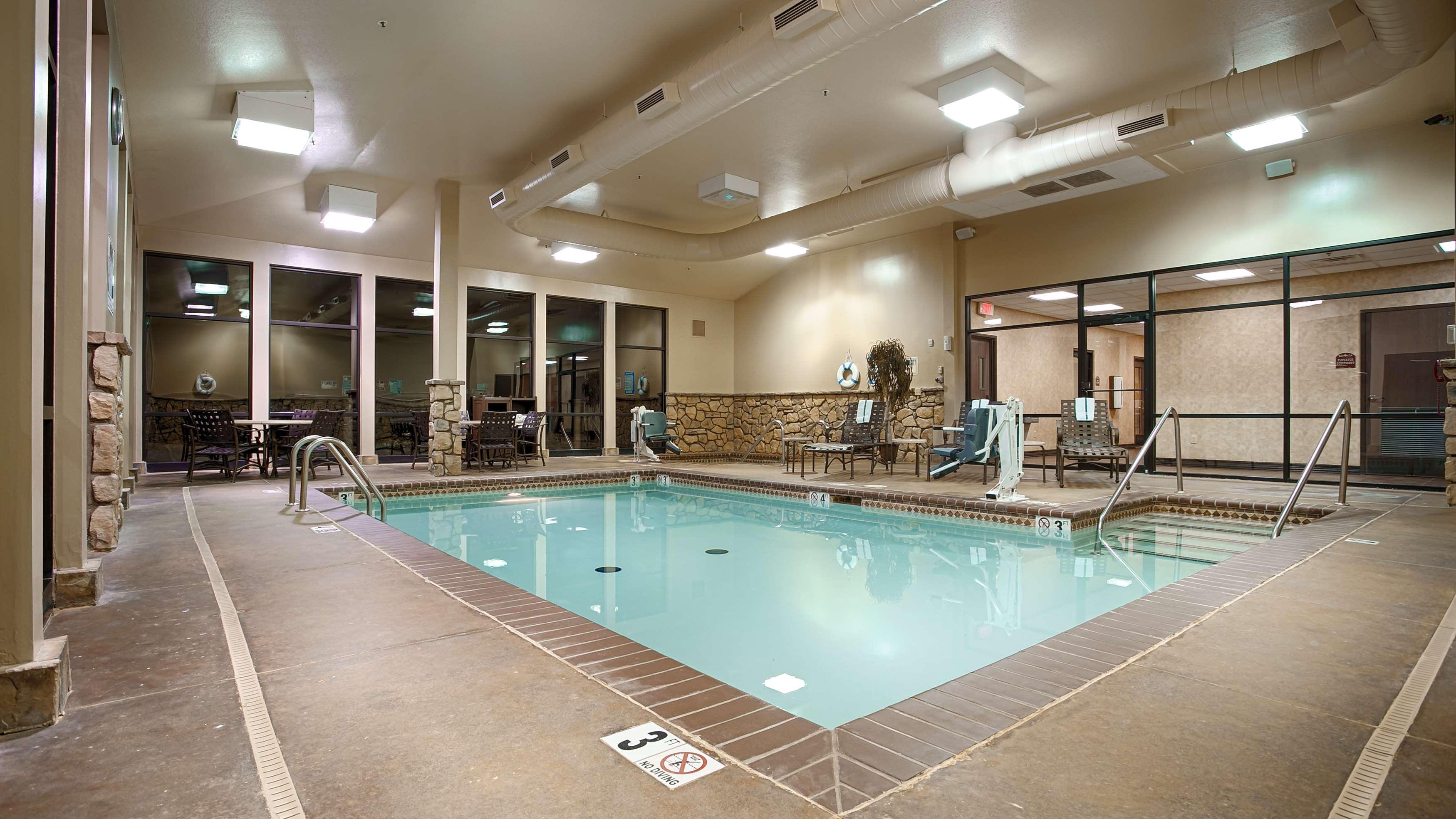 Best Western Plus Cimarron Hotel & Suites Stillwater Esterno foto